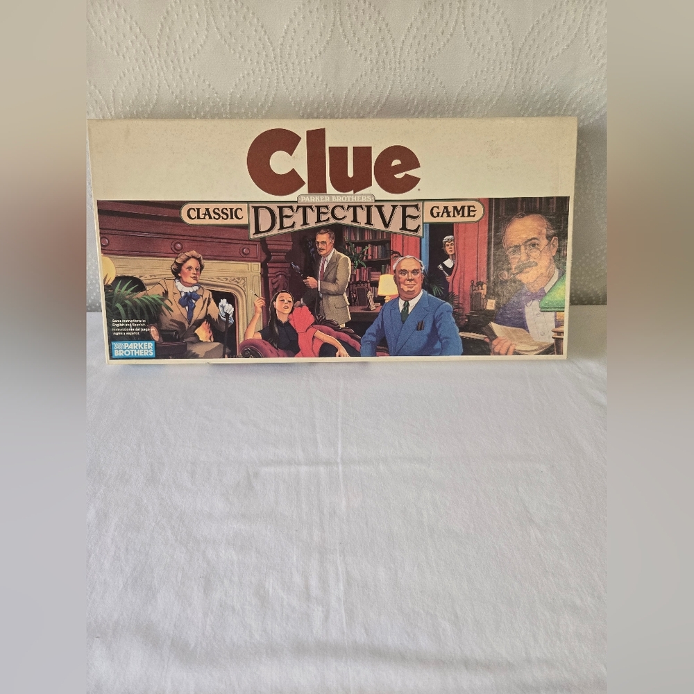 1986 Clue Classic Detective Game by - Multicolor